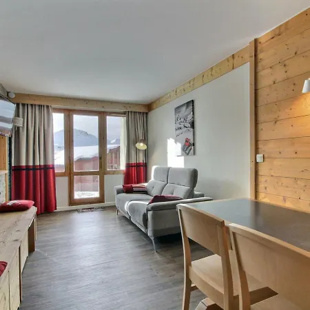 Spacieux 2 Pieces Avec Acces Pistes, Terrasse, Cheminee Et Parking - Fr-1-455-147 * La Plagne