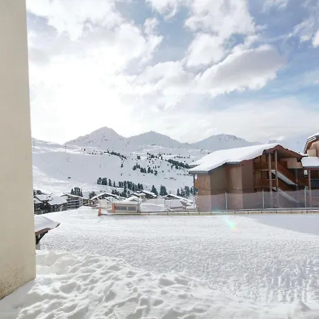 Apartment Spacieux 2 Pieces Avec Acces Pistes, Terrasse, Cheminee Et Parking - Fr-1-455-147 *